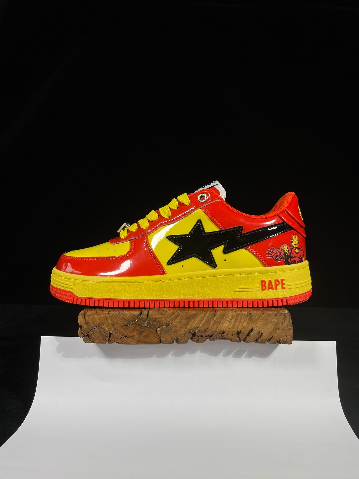 A Bathing Ape Bapesta Marvel Edition - (IRON MAN)
