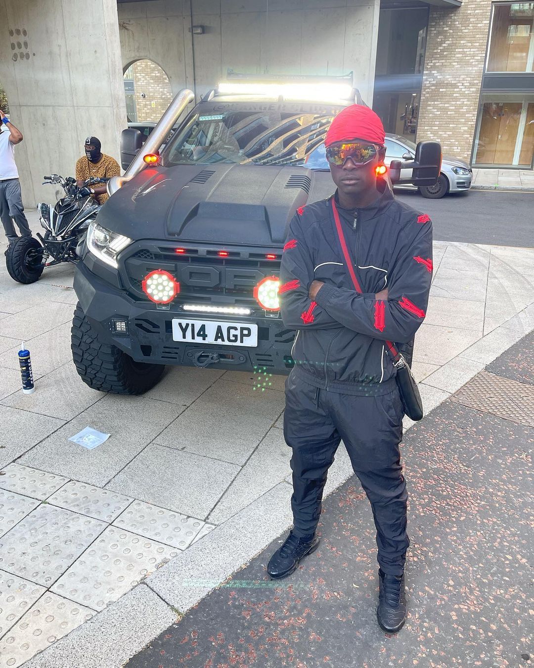 Trapstar Irongate T Shell Suit 2.0 - (BLACK/RED)