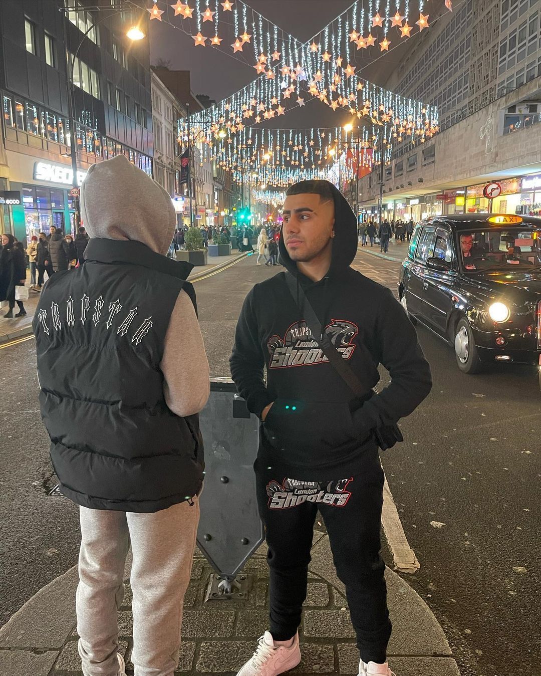 Trapstar Shooters Hoodie Tracksuit - (BLACK/RED)