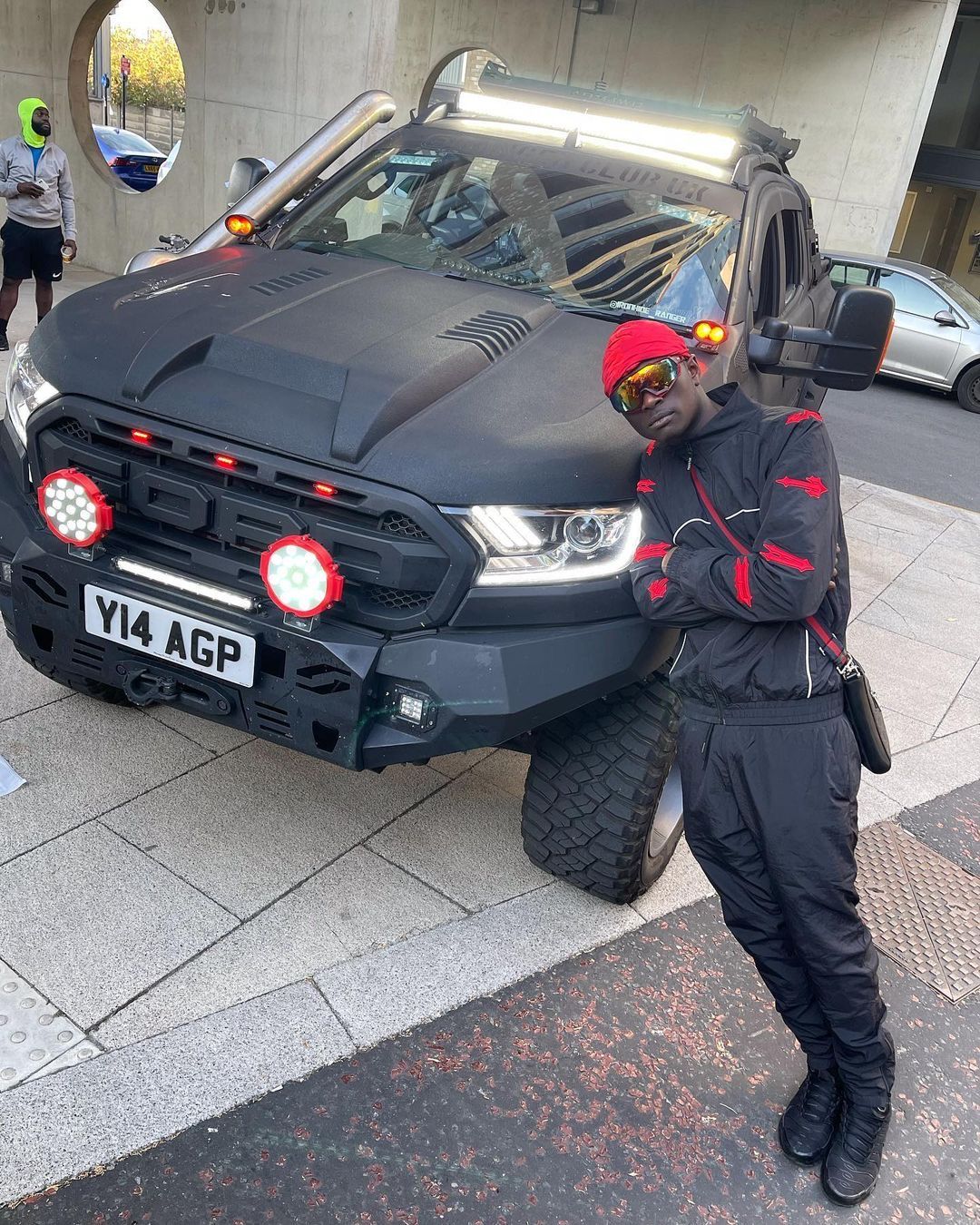 Trapstar Irongate T Shell Suit 2.0 - (BLACK/RED)