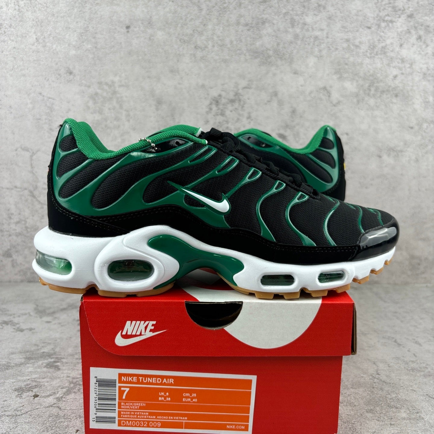 Nike Air Max Plus TN Green Black