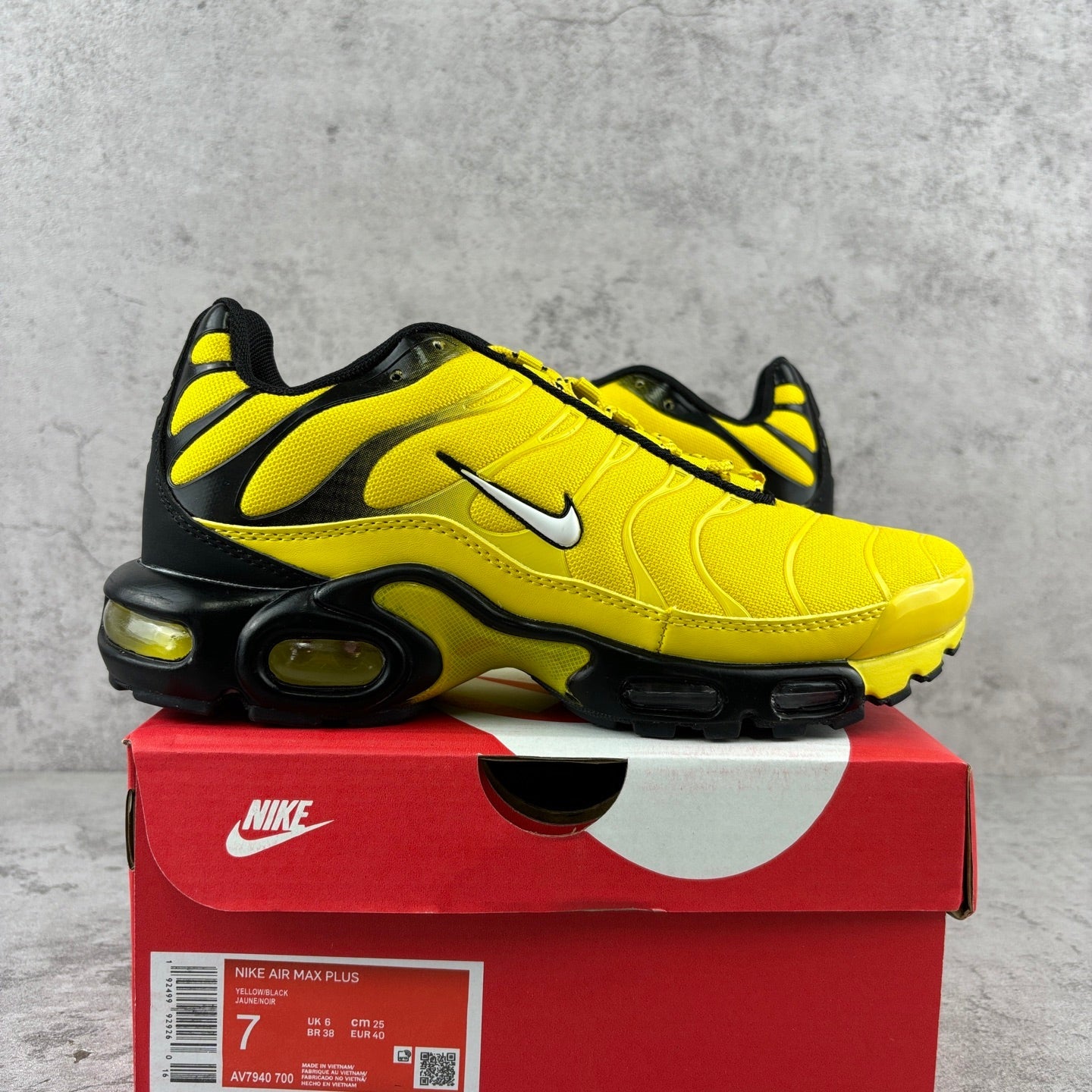 Nike Air Max Plus TN Thunder Yellow