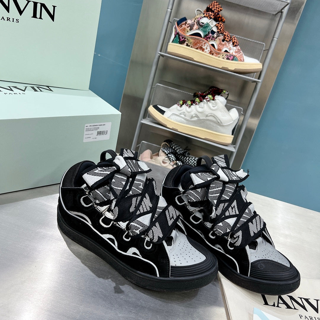 Lanvin Curb - (BLACK SUEDE)