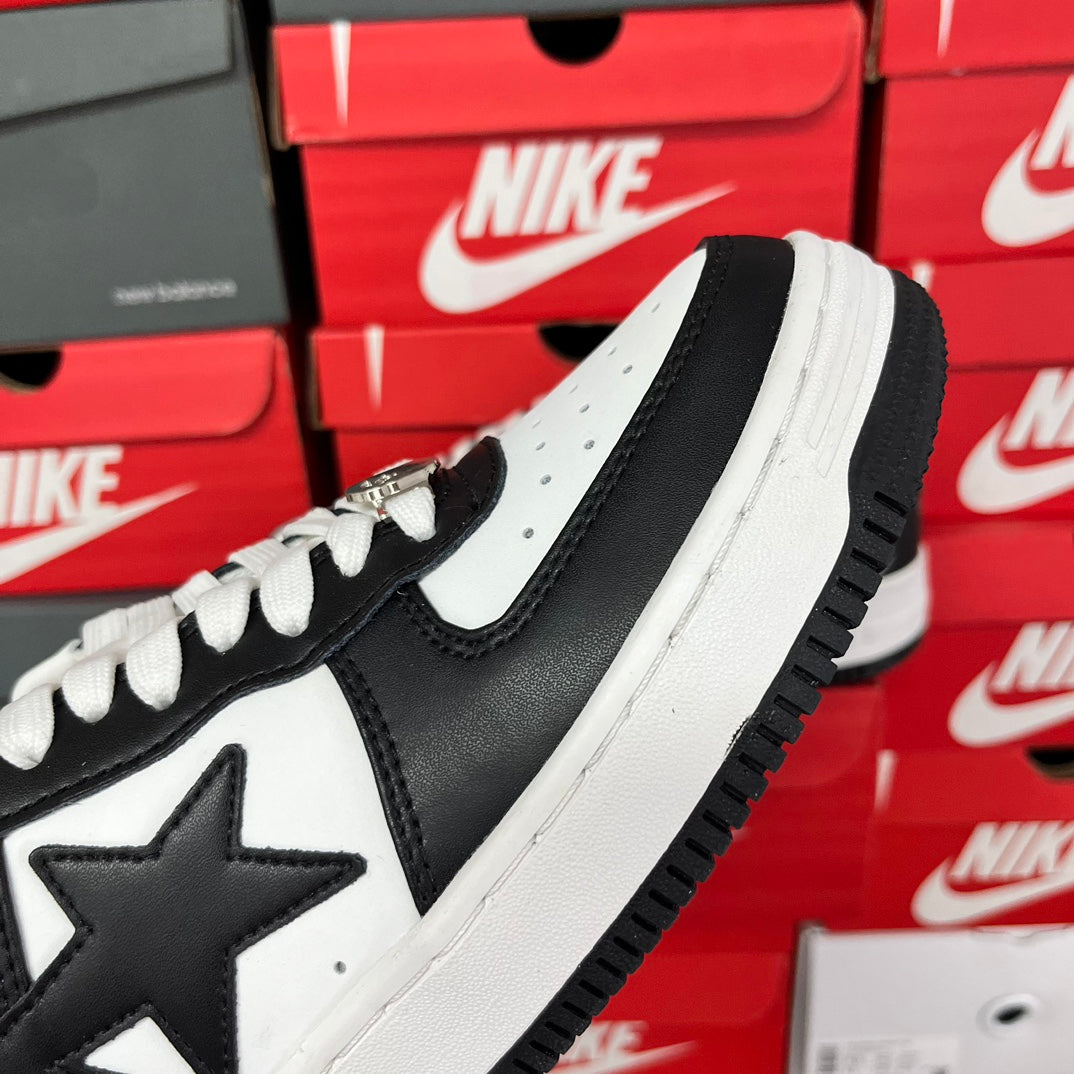 A Bathing Ape Bapesta - (BLACK/WHITE)