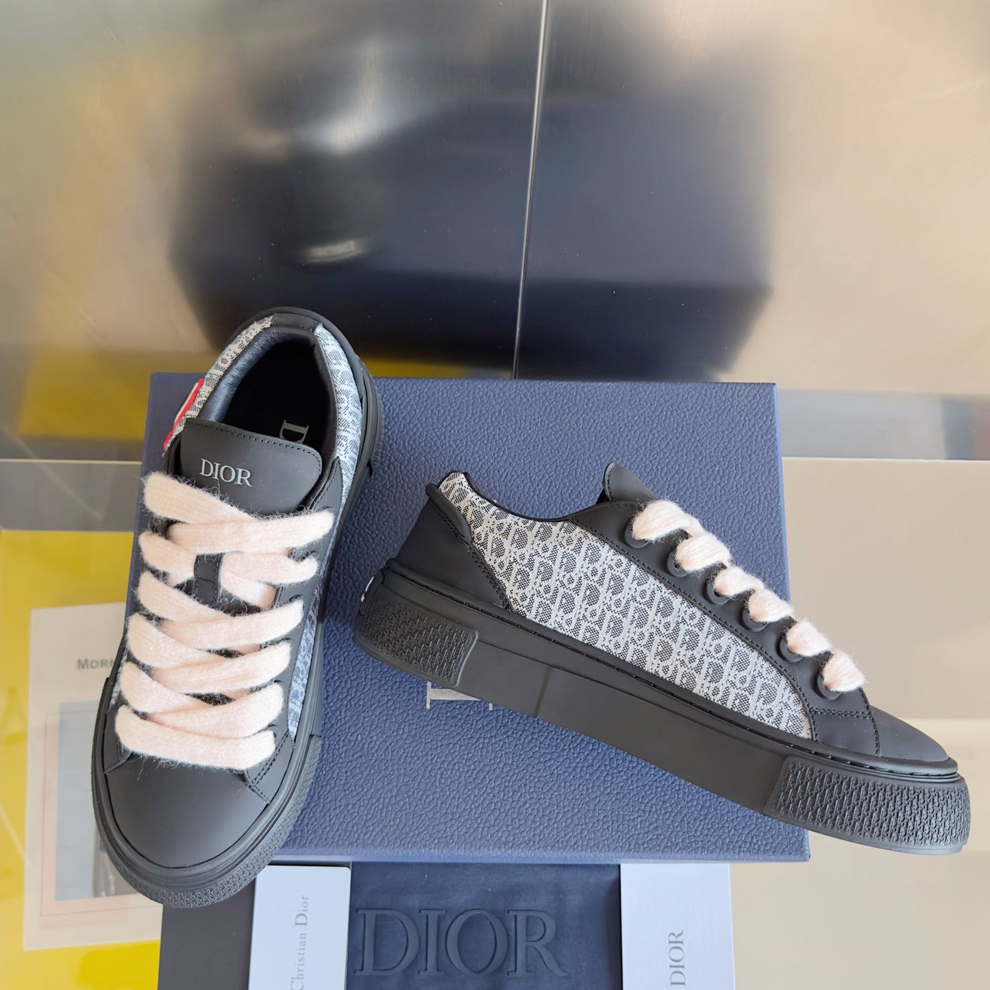 Dior B33 Logo Black