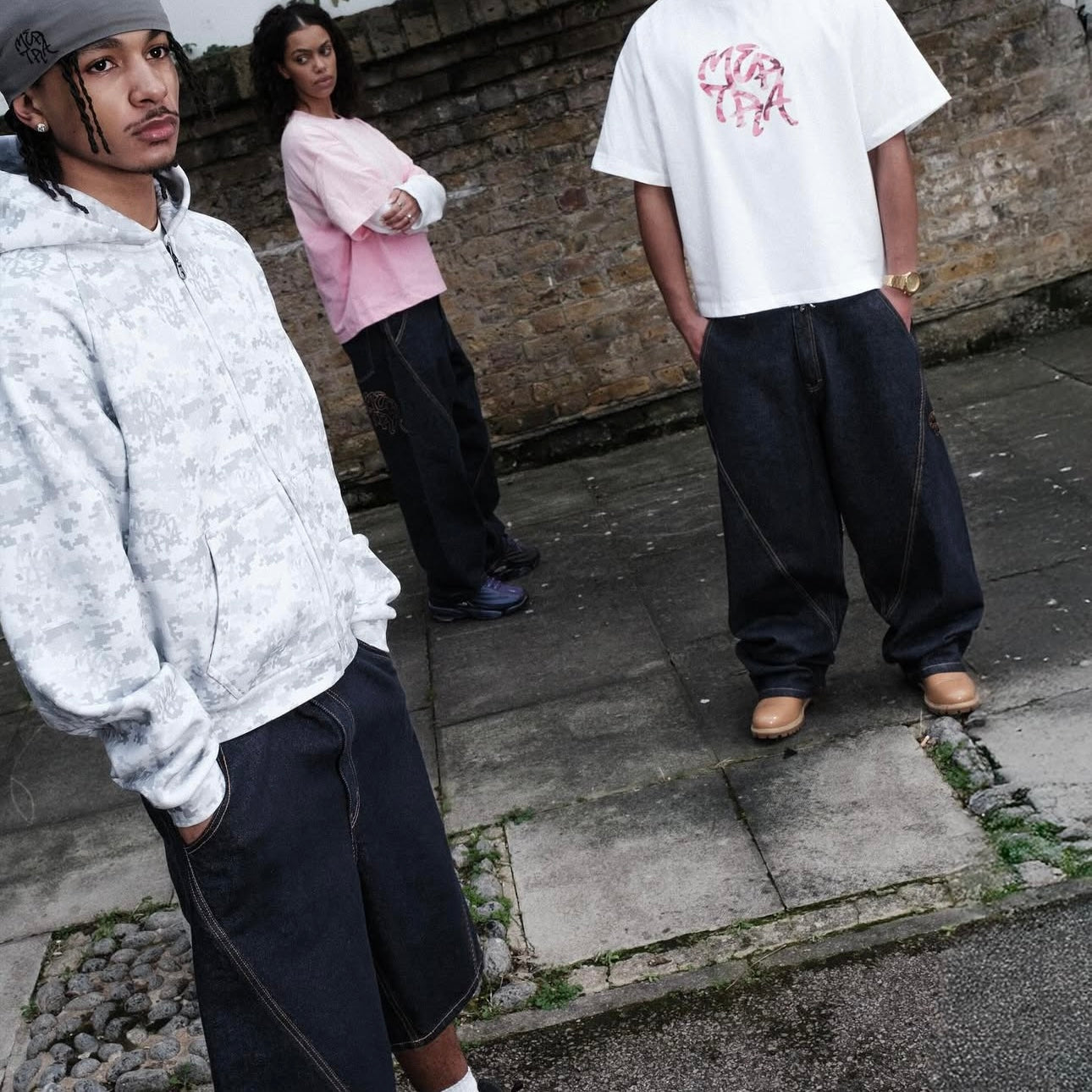 Mertra Camo Tee - (WHITE/PINK)