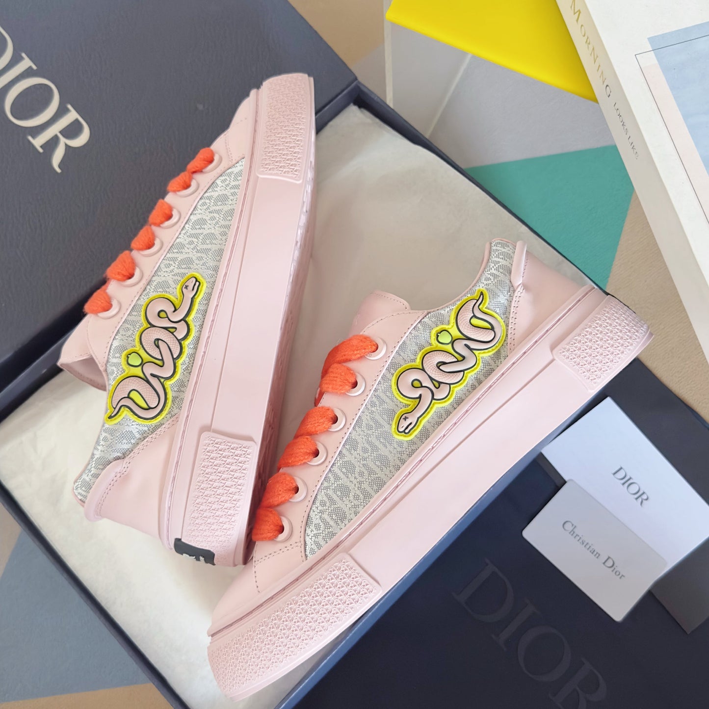 Dior B33 Logo Pink