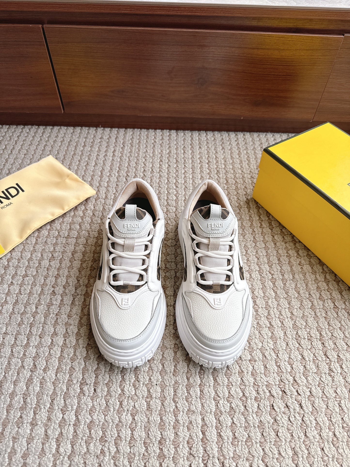 Fendi Force White