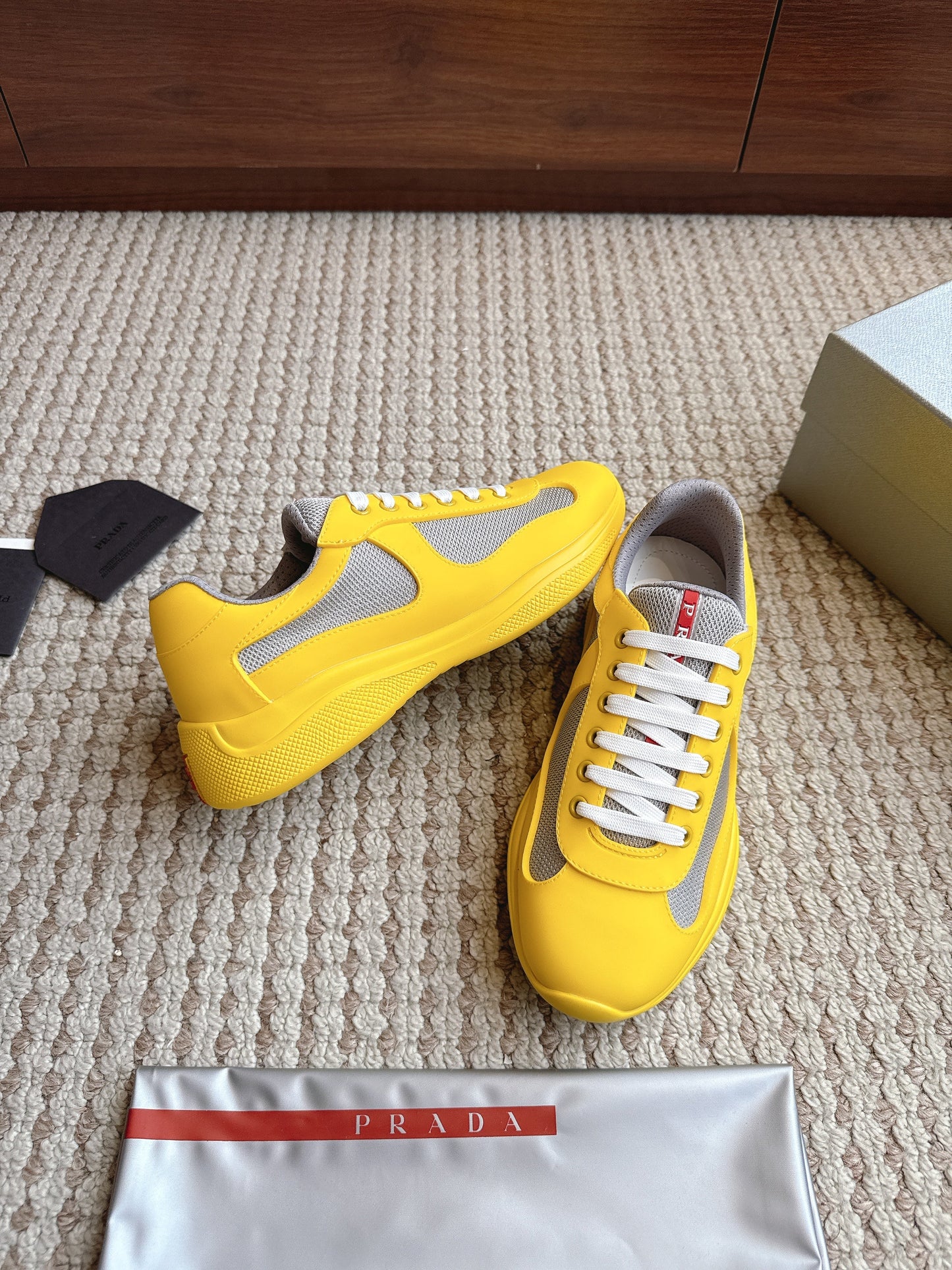 Prada America's Cup - (YELLOW/GREY)