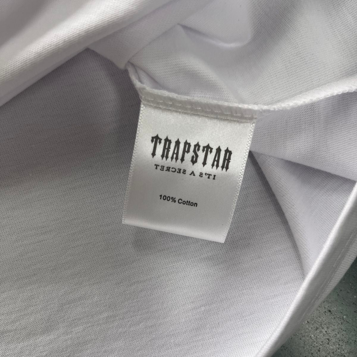 Trapstar Decoded Shattered Glass Tee - (WHITE)