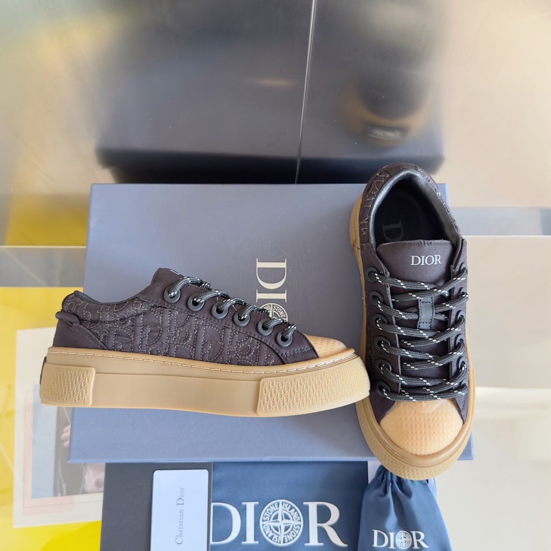Dior B33 Brown/Suede