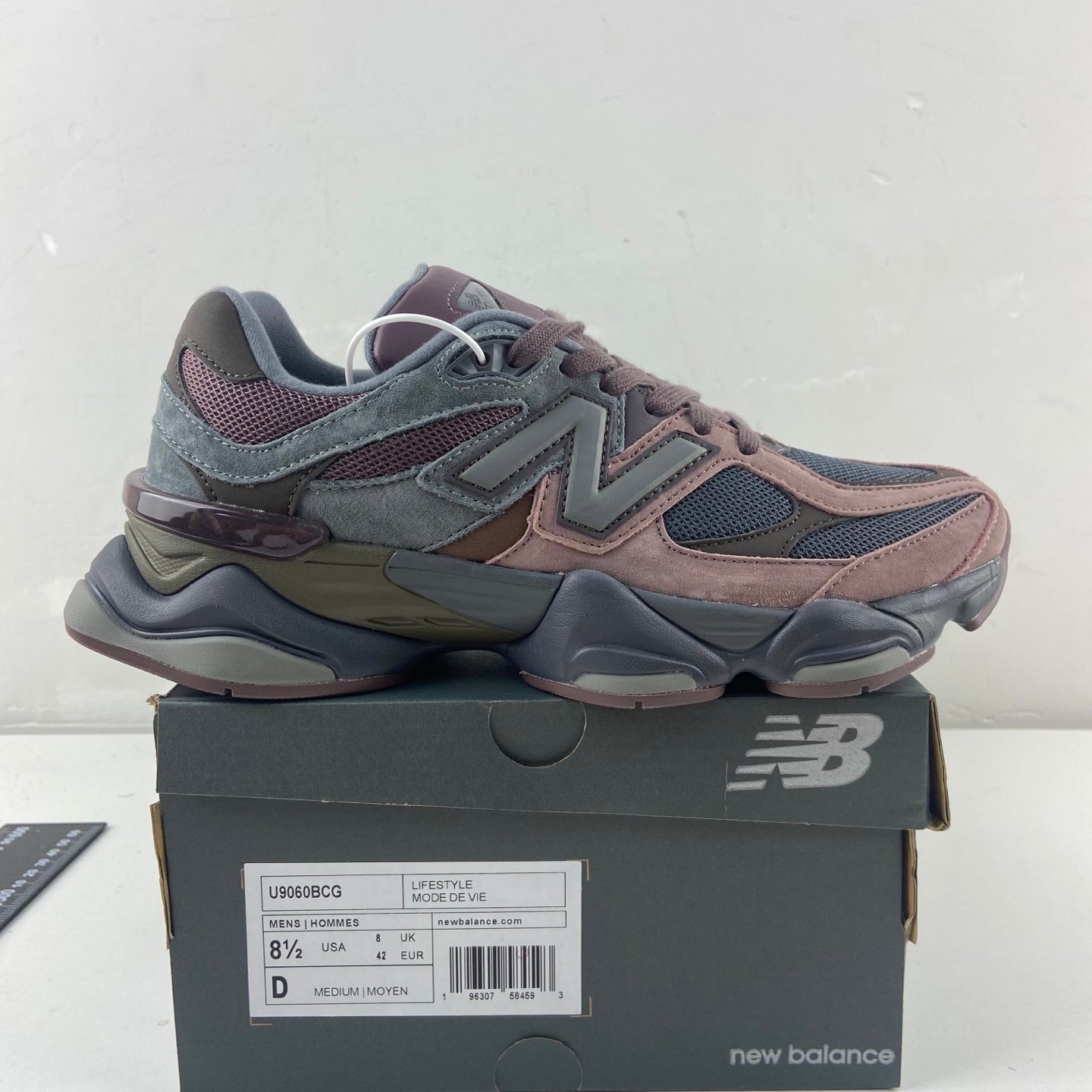 New Balance 9060 - (TRUFFLE)