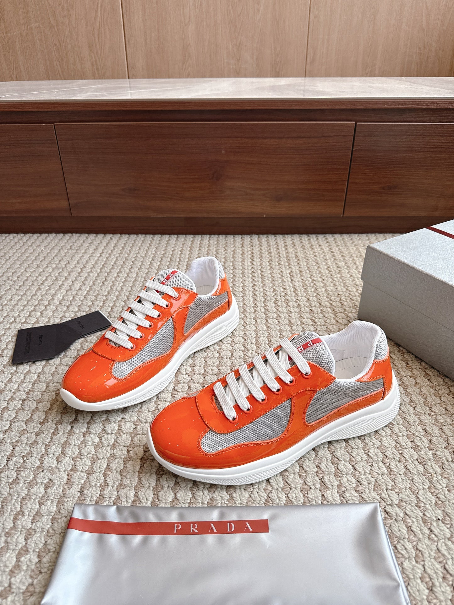 Prada America's Cup - (ORANGE/GREY)