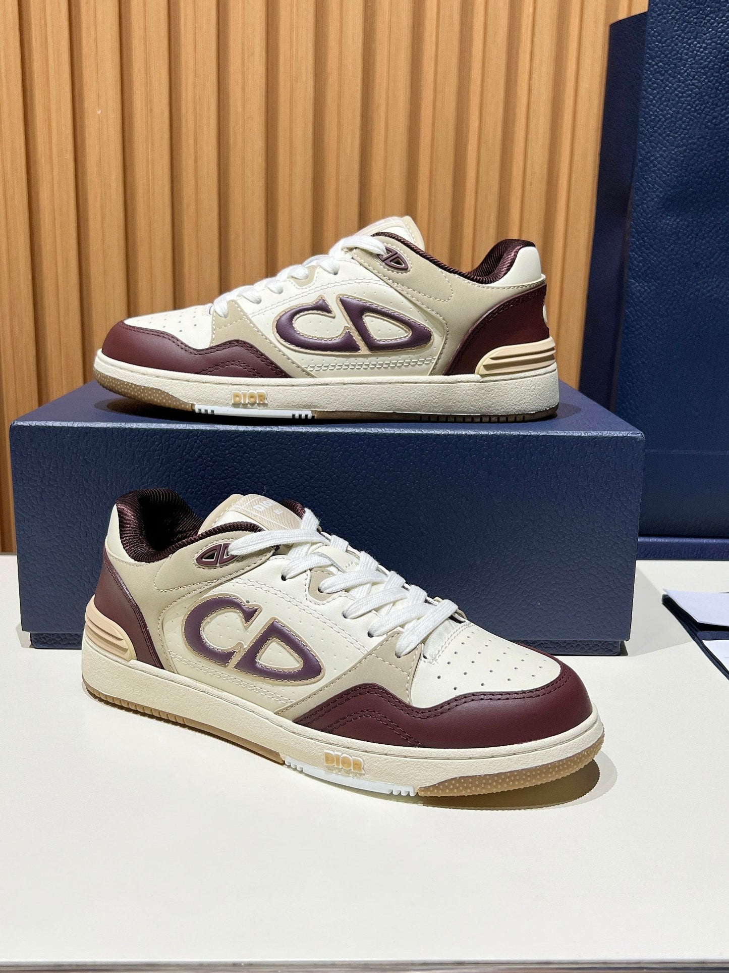 Dior B57 Low Burgundy/Cream/White