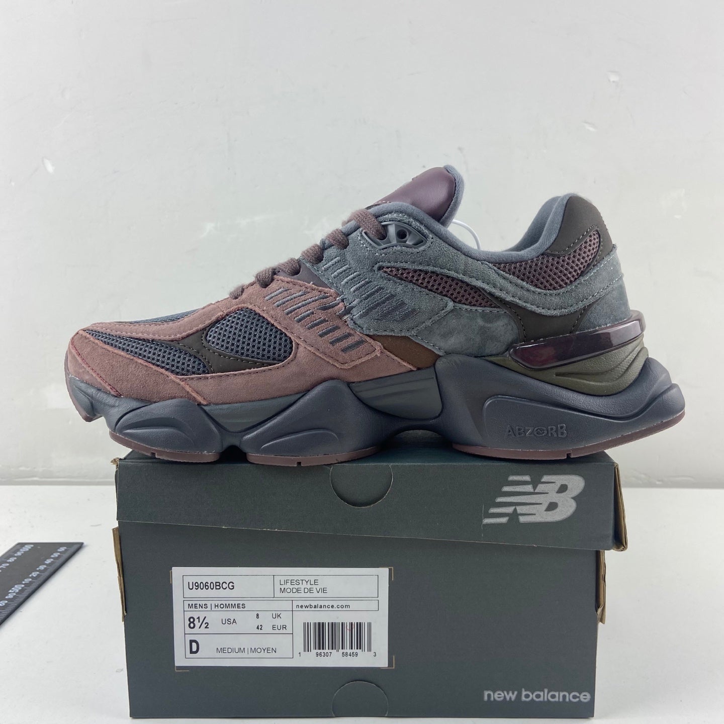 New Balance 9060 - (TRUFFLE)