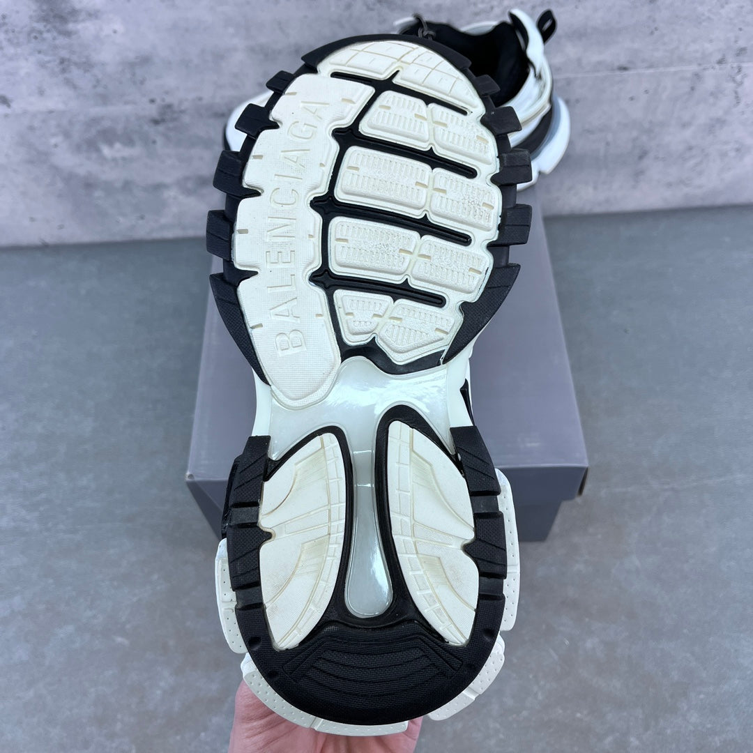 Balenciaga Track 3.0 - (WHITE/BLACK/LIGHT GREY)